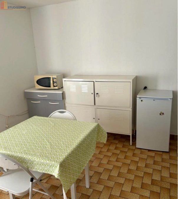 Studio meublé 15m² Niort - Meublé, centre-ville - Photo 4