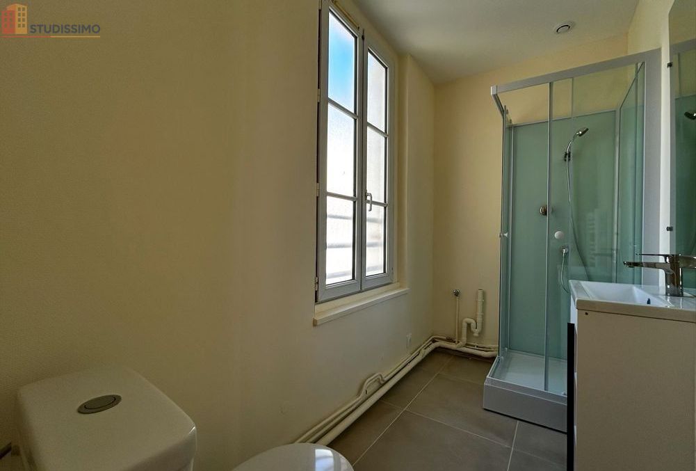 Studio 22m² Parthenay - 1er étage - Photo 1