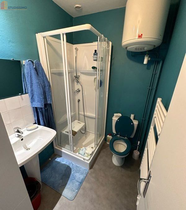 Studio 24m² Bressuire - Lumineux, immeuble sécurisé - Photo 2