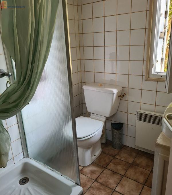 Studio 18m² Niort 79000 - Meublé, DPE C - Photo 1