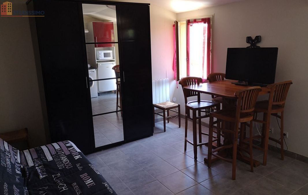 Studio meublé 19m² Loretz-d'Argenton - Meublé, dans propriété - Photo 4