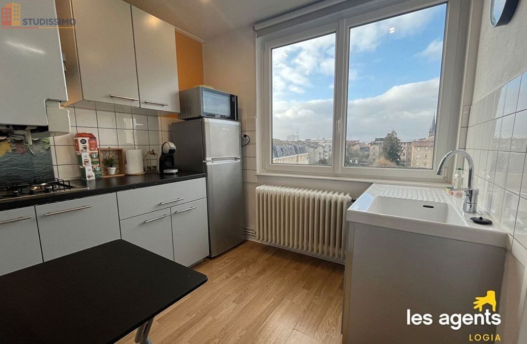Studio 37m² Metz centre - Dernier étage, lumineux - Photo 5