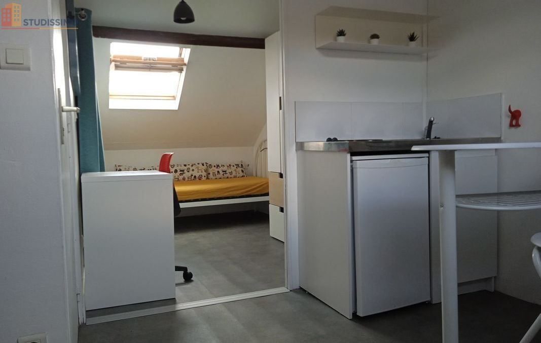 Studio meublé 22m² Amiens centre - Calme, lumineux - Photo 2