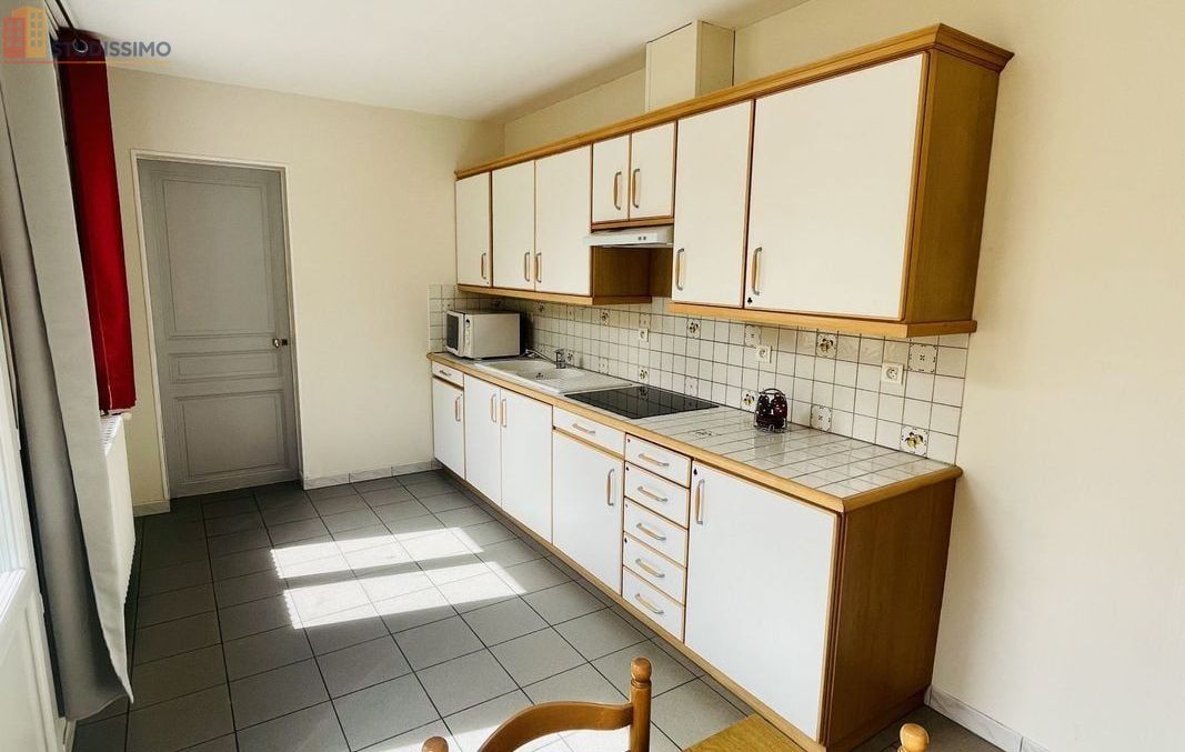 Studio 12m² Amiens 80000 - Meublé, DPE C - Photo 3