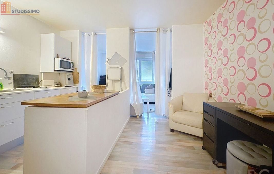 Studio 31m² Metz 57050 - Dernier étage, lumineux - Photo 2