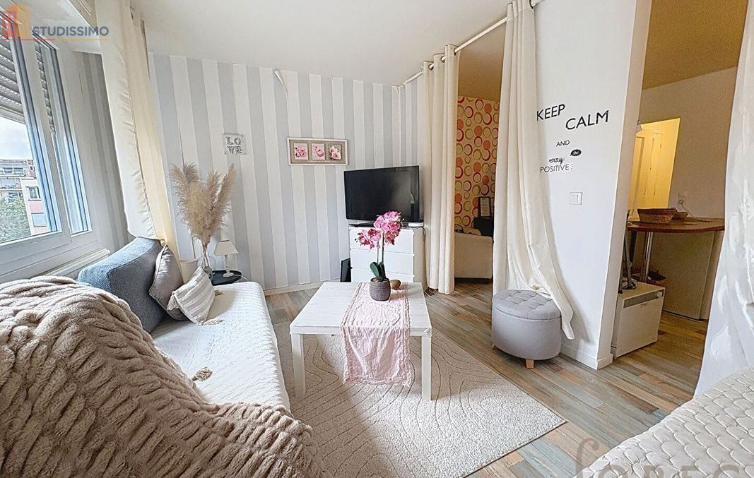 Studio 31m² Metz 57050 - Dernier étage, lumineux - Photo 1