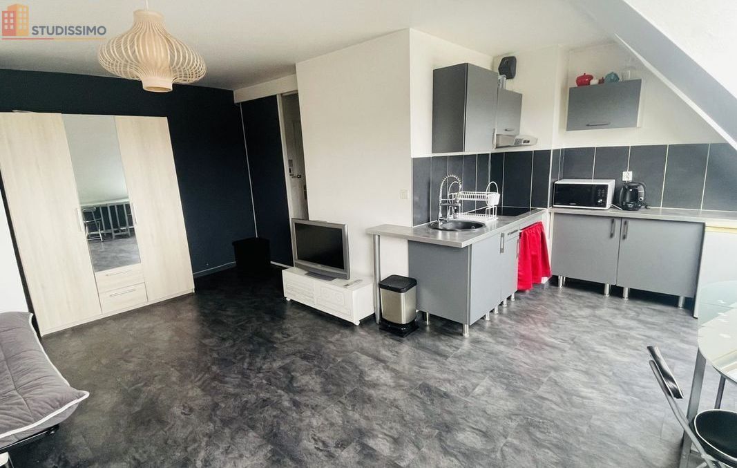 Studio meublé 26m² Amiens centre - Lumineux, dernier étage - Photo 6
