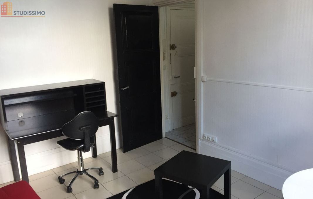 Studio meublé 19m² Amiens - Meublé, 1er étage - Photo 2