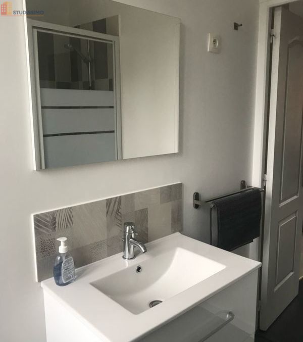 Studio meublé 17m² Amiens 80090 - Meublé, 1er étage - Photo 2