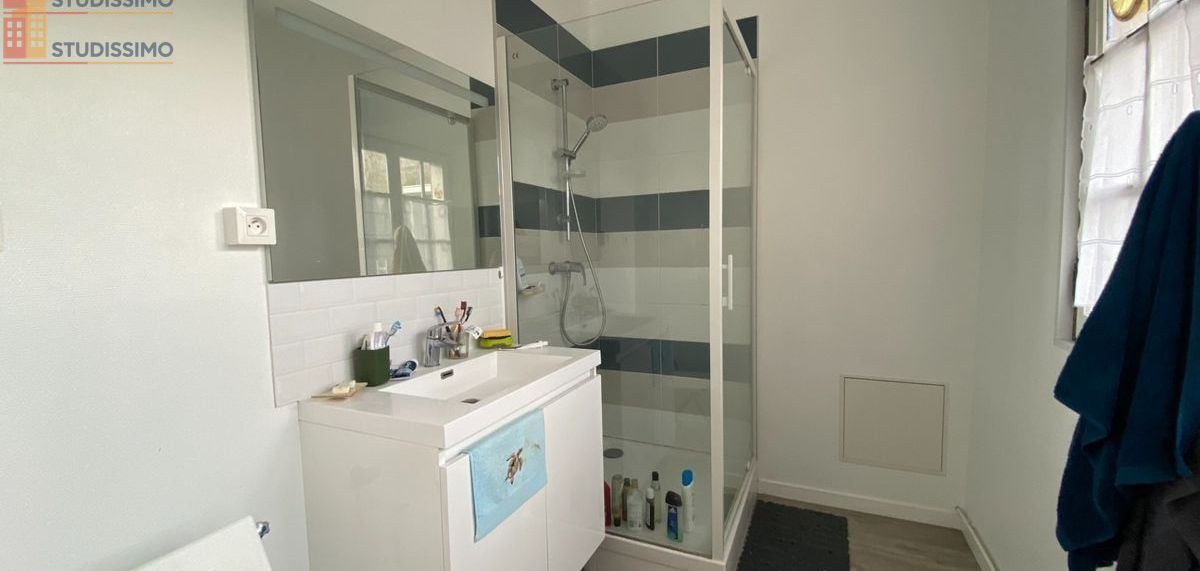 Studio meublé 10m² Amiens centre - Meublé, 1er étage - Photo 4