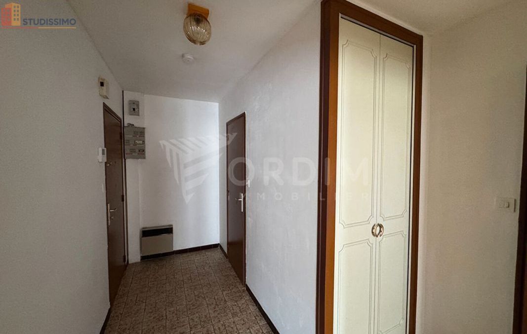 Studio 42m² Cosne-Cours-sur-Loire - étage 1/2 - Photo 7
