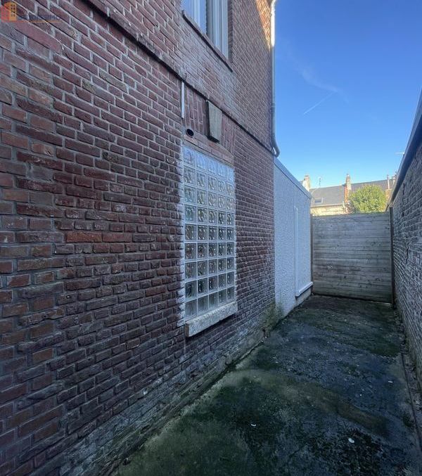 Studio meublé 23m² Amiens 80000 - Meublé, DPE D - Photo 1