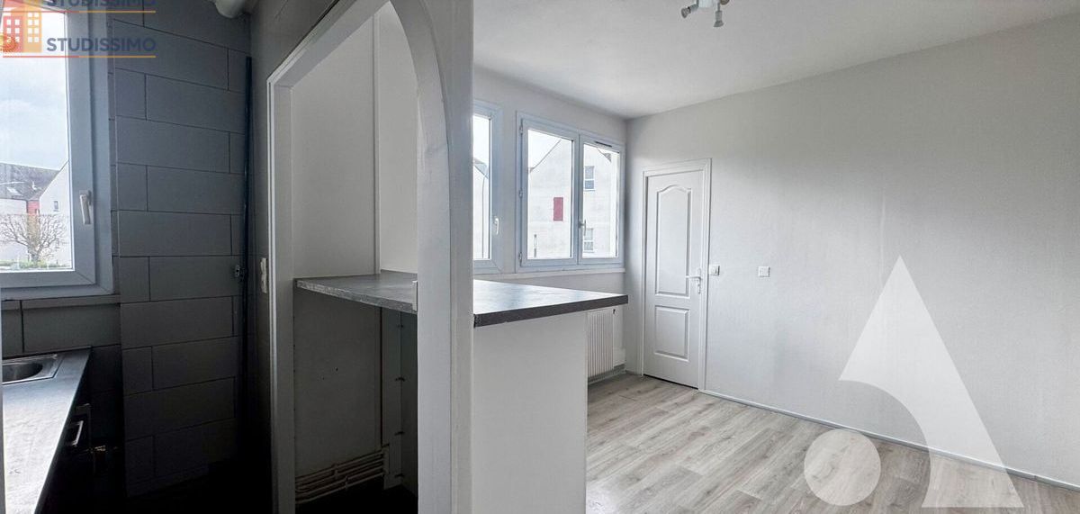 Studio 19m² Crépy-en-Valois - 1er étage - Photo 2