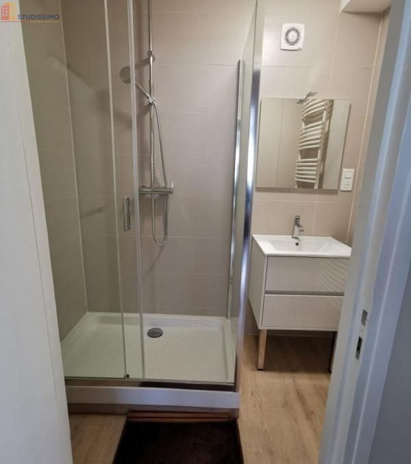 Studio meublé 9m² Amiens - Meublé, DPE A - Photo 6