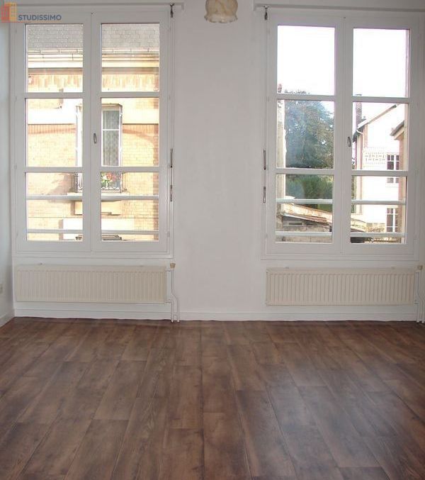 Studio à Noyon