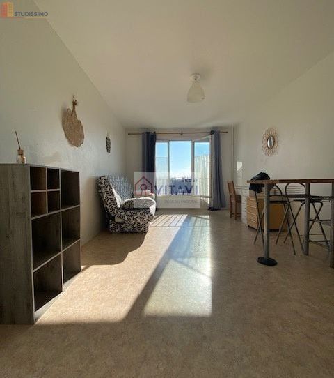 Studio 27m² Compiègne - Étage 2/3, DPE D - Photo 3
