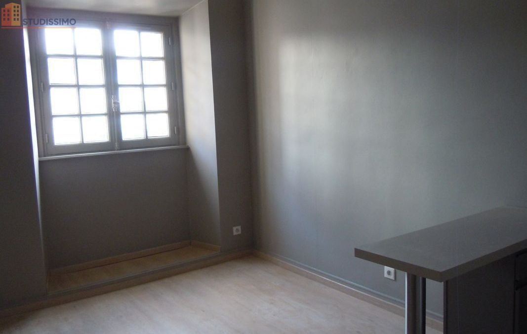 Studio meublé 25m² Amiens centre - Calme, lumineux - Photo 3