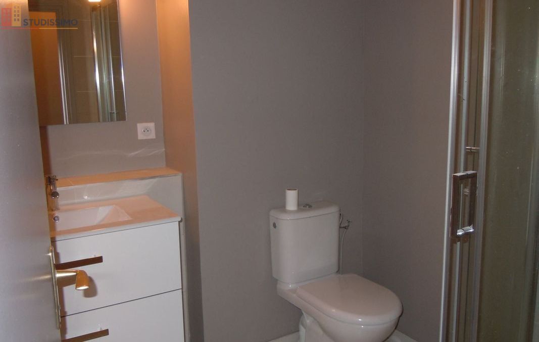 Studio meublé 25m² Amiens centre - Calme, lumineux - Photo 2