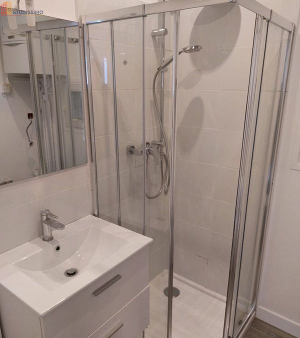 Studio 29m² Compiègne - (pas de caractéristiques) - Photo 3