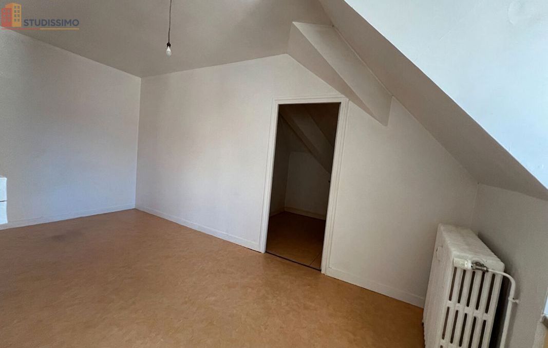 Studio 48m² Beauvais - Dernier étage, lumineux - Photo 3