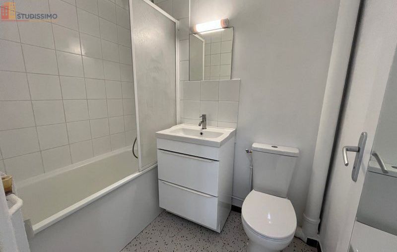 Studio 25m² Crépy-en-Valois - DPE F, 1er étage - Photo 1