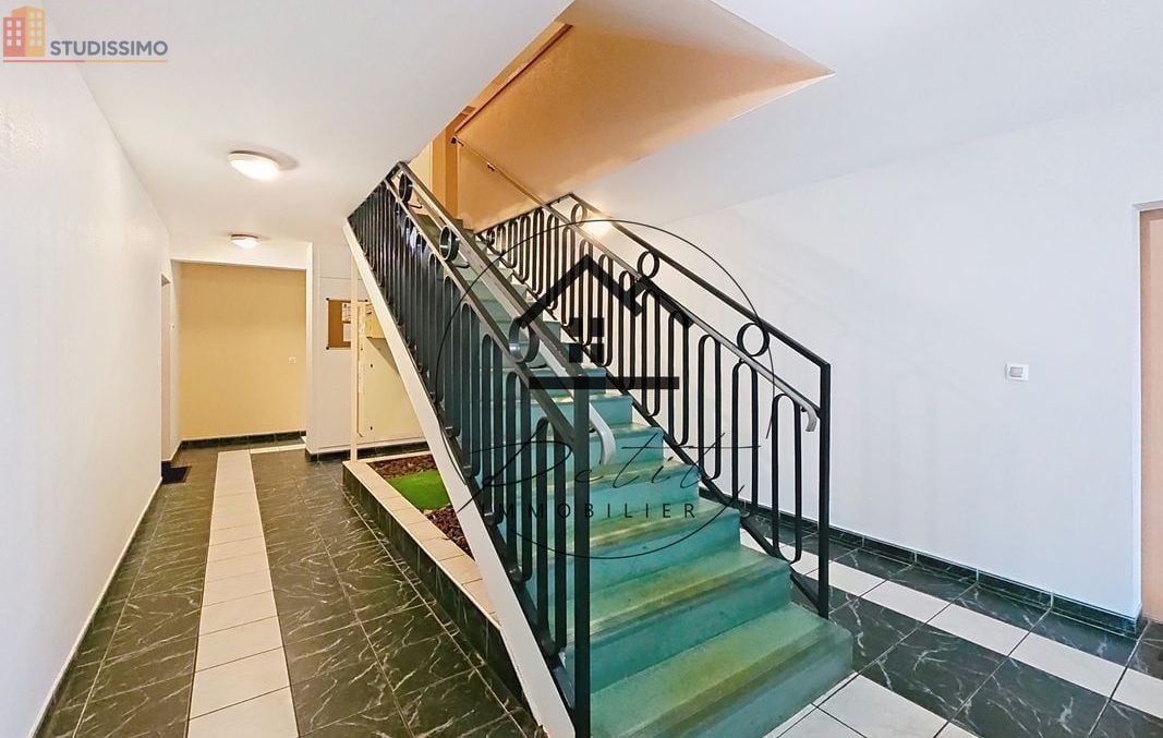 Studio 30m² Clermont 60600 - Photo 1