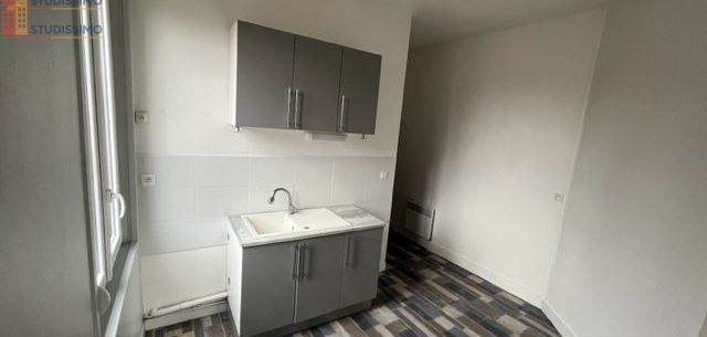 Studio 27m² Roye centre-ville - Calme - Photo 2