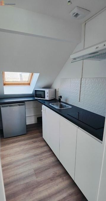 Studio meublé 21m² Amiens centre - Meublé, 2e étage - Photo 2