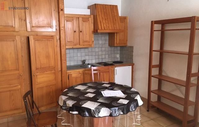 Studio meublé 25m² Amiens centre - Meublé, DPE D - Photo 2