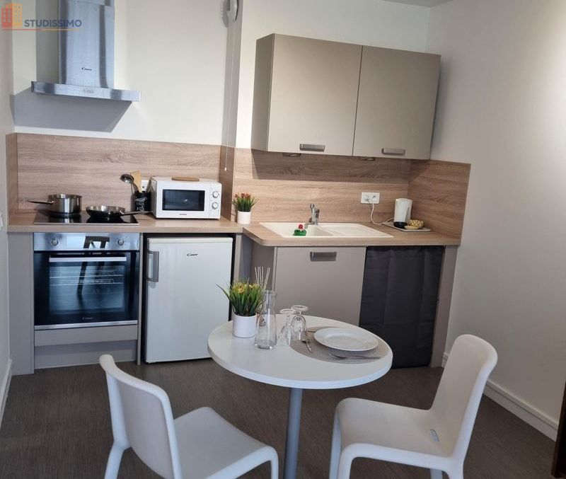 Studio meublé 30m² Amiens - Balcon, lumineux - Photo 1