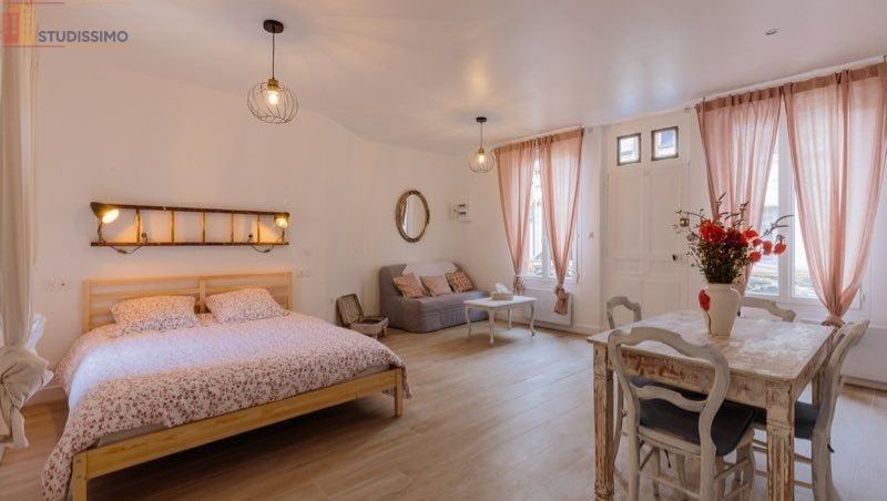 Studio meublé 45m² Ault - Cœur de ville, proche plage - Photo 4