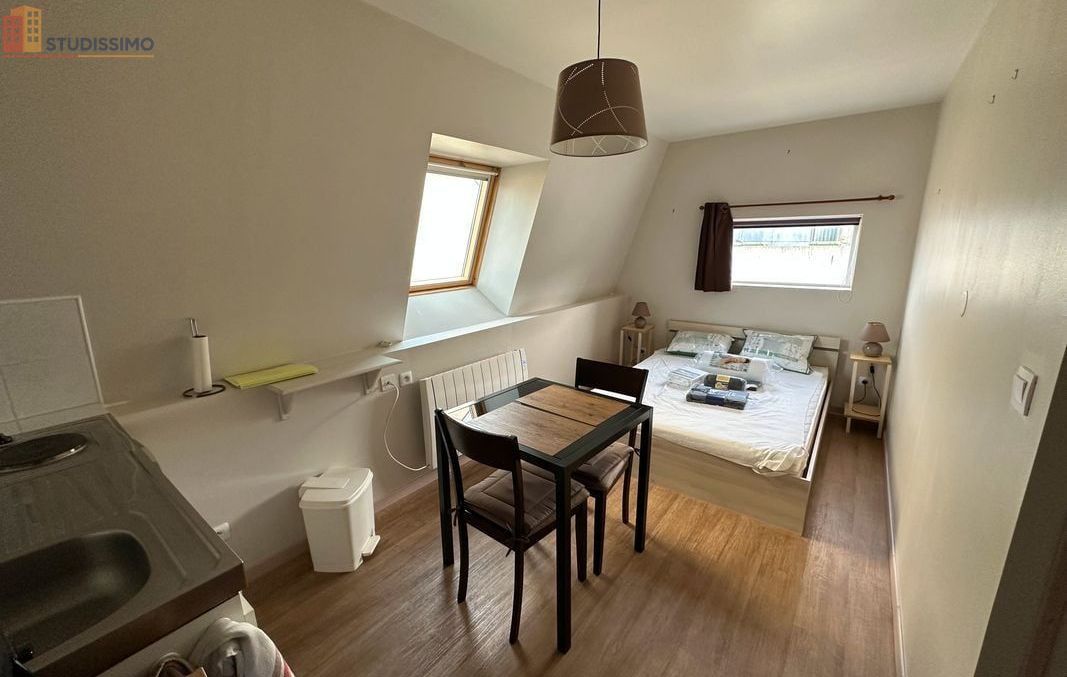Studio à Nesle