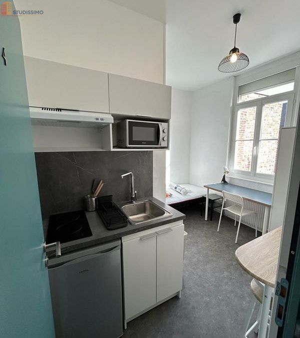 Studio meublé 11m² Amiens 80000 - Meublé, rue des Archers - Photo 2