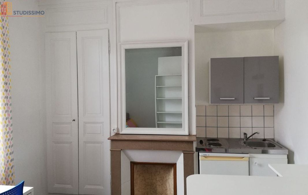 Studio meublé 18m² Amiens 80000 - Meublé, proche citadelle - Photo 1