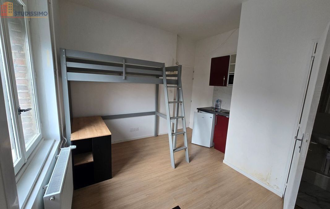 Studio meublé 13m² Amiens 80000 - Bien placé, meublé - Photo 1