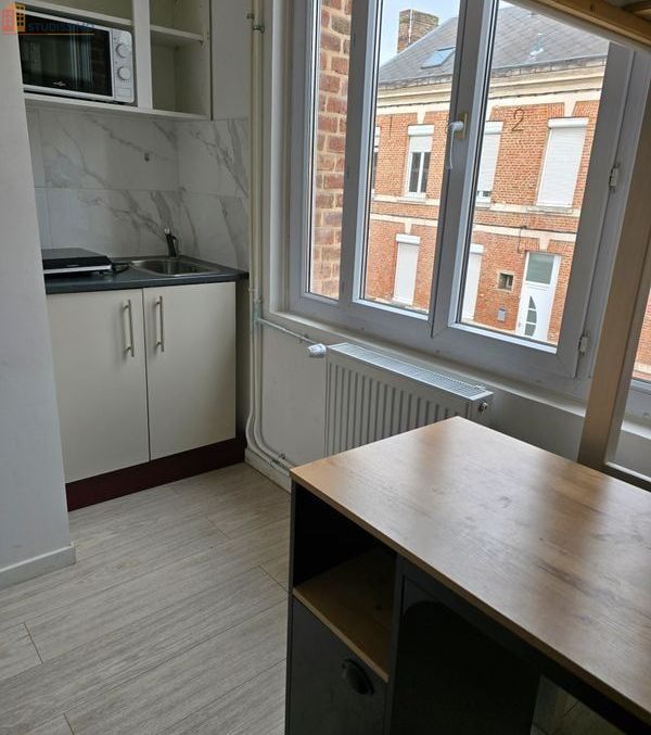 Studio 10m² Amiens 80000 - Photo 1