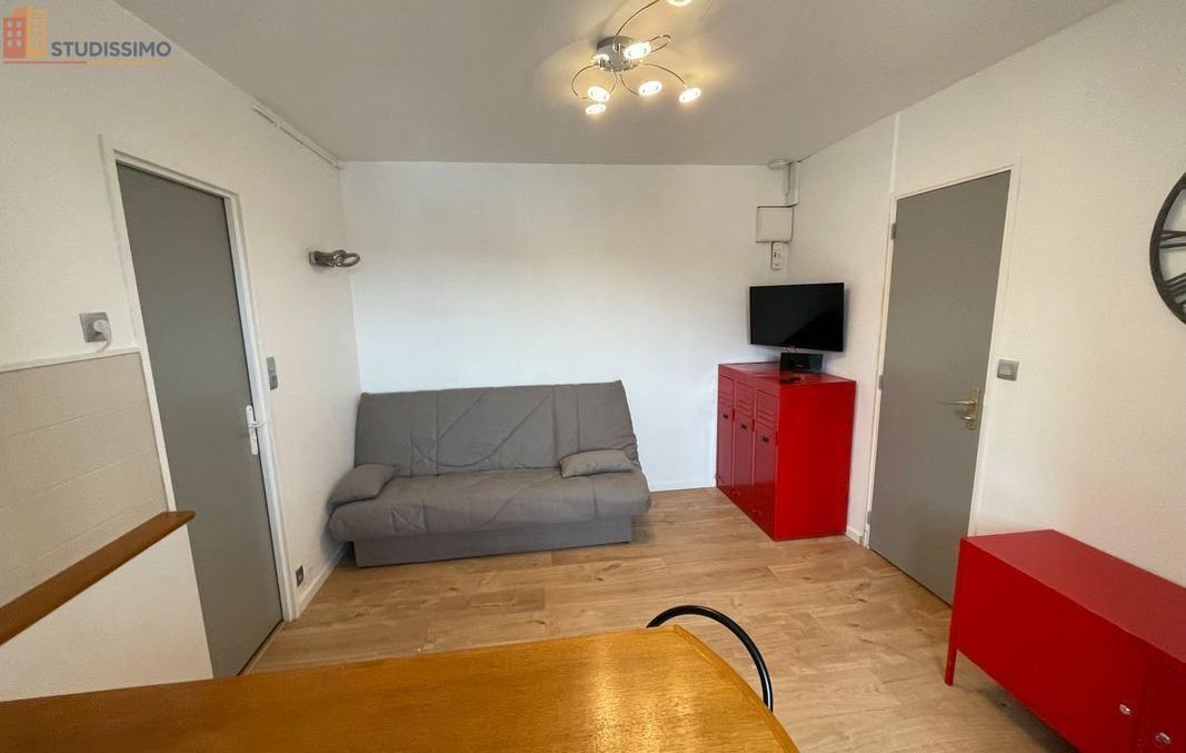 Studio meublé 17m² Flers 61100 - Centre, calme - Photo 2