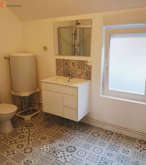 Studio meublé 22m² Amiens - Rénové, bus au pied - Photo 1