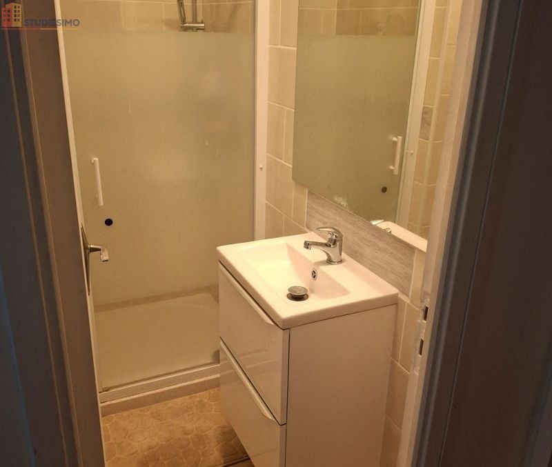 Studio 19m² Castres 81100 - Vue jardin - Photo 1