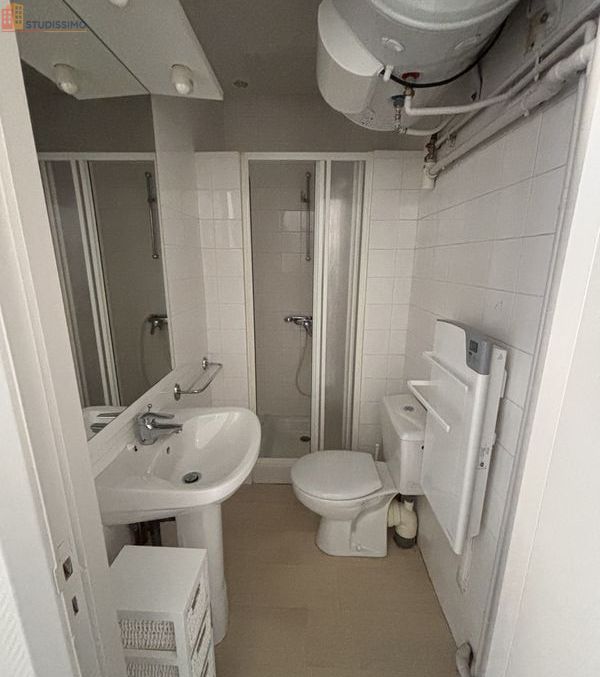 Studio 35m² Saint-Amans-Valtoret - Meublé, DPE D - Photo 2