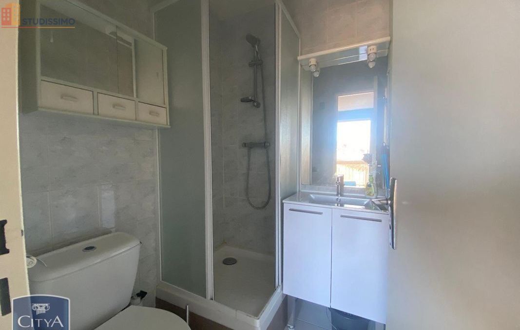 Studio 18m² Castres - Meublé, 1er étage - Photo 1