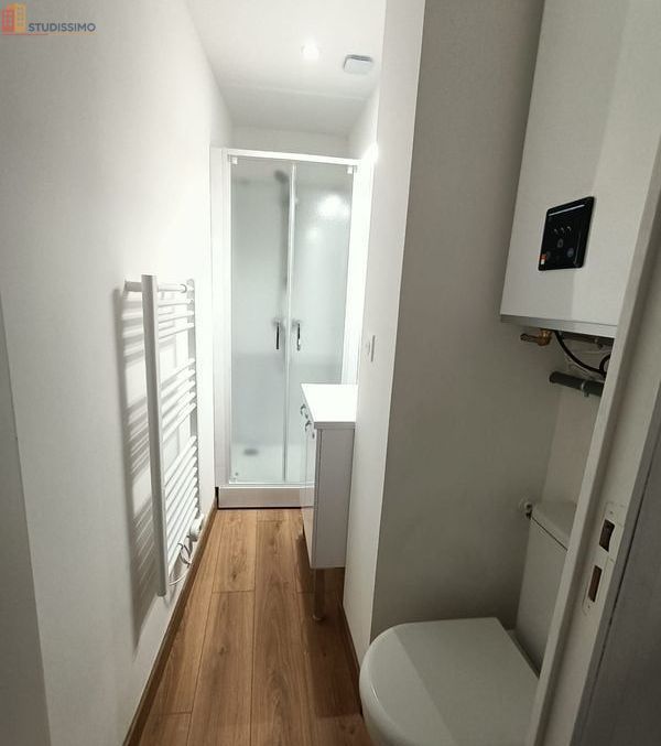Studio meublé 43m² Castres - Lumineux, bonne isolation (DPE C) - Photo 2