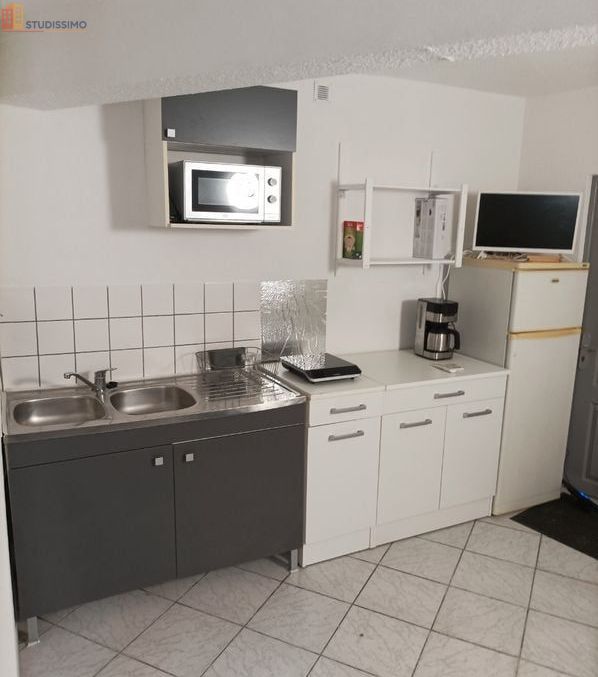 Studio meublé 22m² Albi centre - Meublé, 1er étage - Photo 2