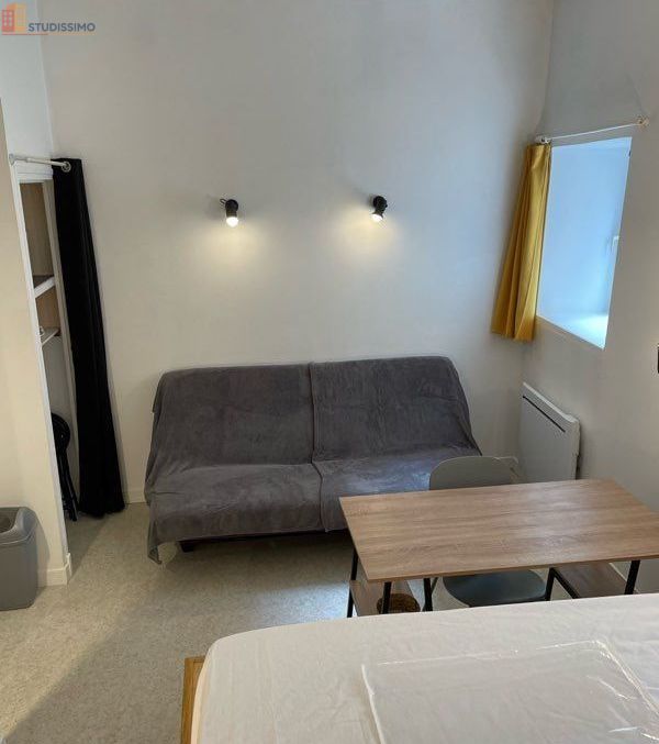 Studio meublé 24m² Castres centre-ville - Calme, lumineux - Photo 2