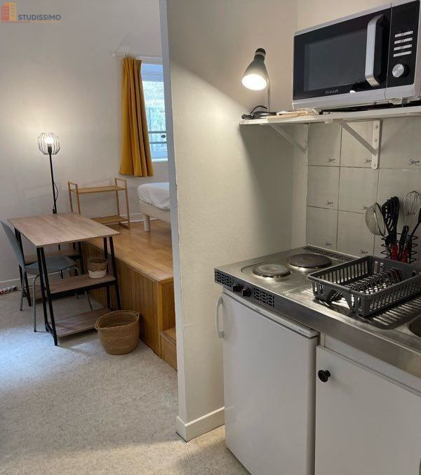 Studio meublé 24m² Castres centre-ville - Calme, lumineux - Photo 1