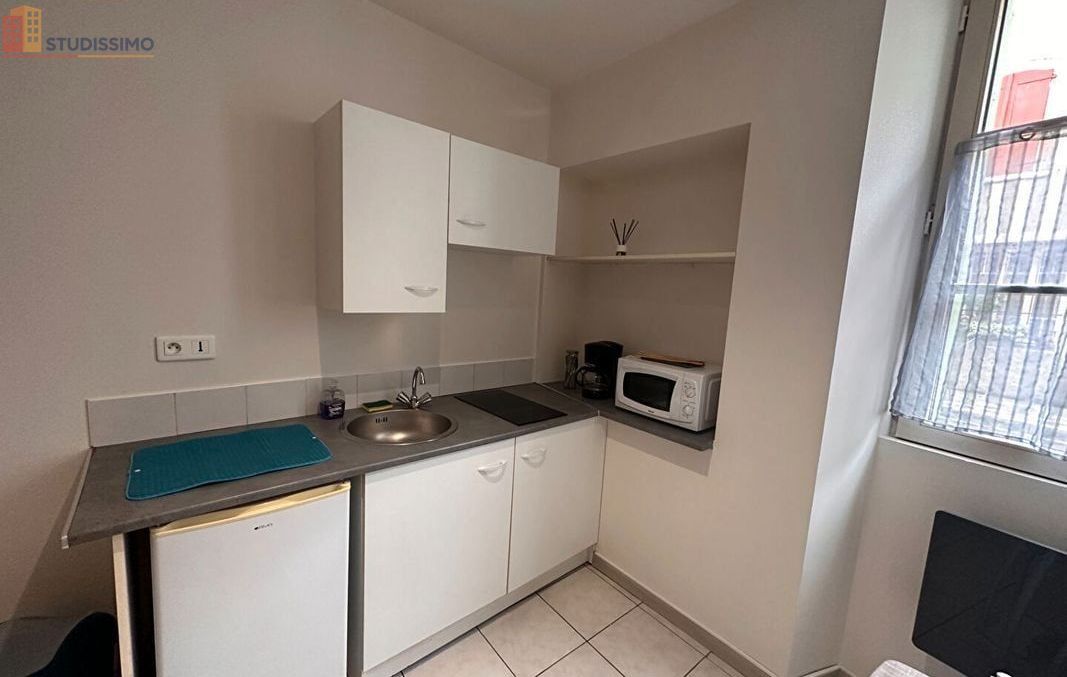 Studio 17m² Caussade - Meublé, DPE C - Photo 4