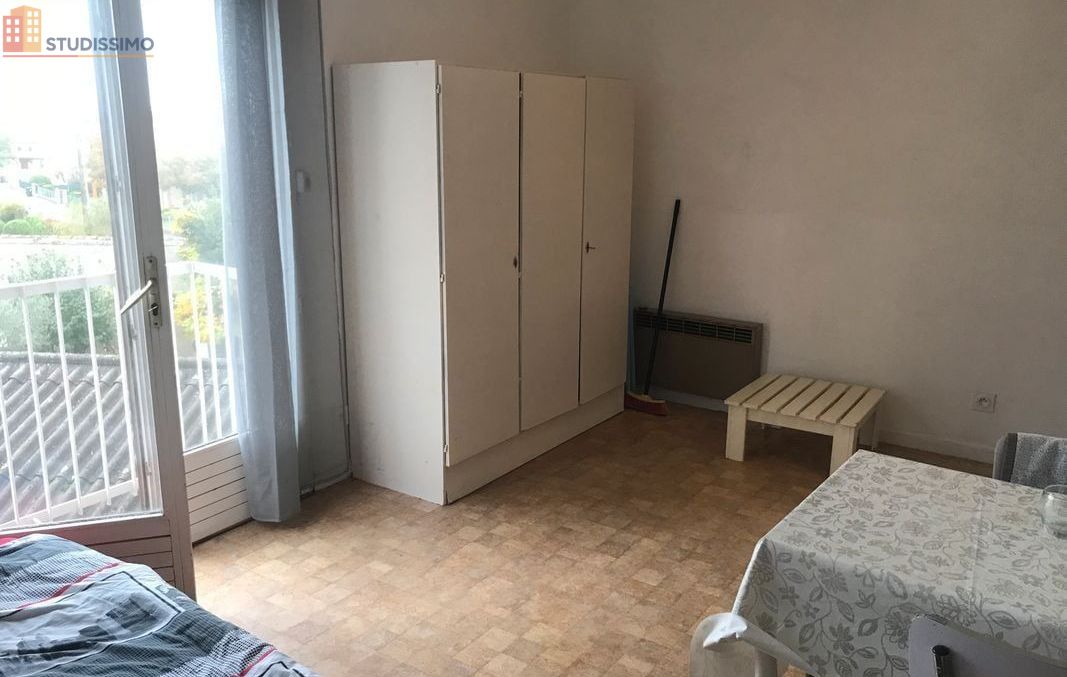 Studio meublé 20m² Caussade - 2ème étage, proche centre - Photo 5