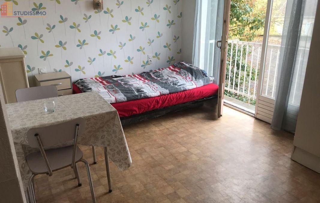 Studio meublé 20m² Caussade - 2ème étage, proche centre - Photo 4