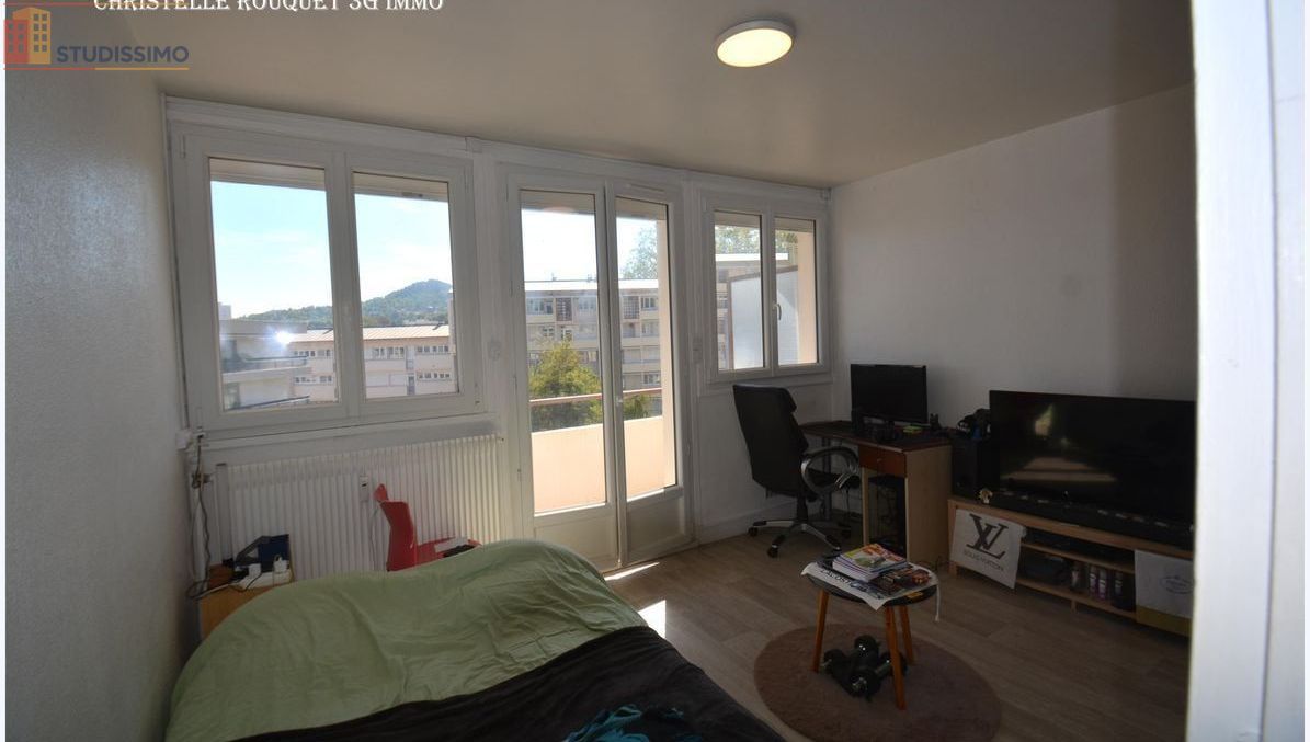 Studio 21m² Chamalières - Balcon, dernier étage - Photo 11