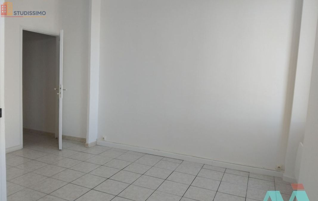 Studio 28m² Vidauban - Vie de plain-pied, lumineux - Photo 7